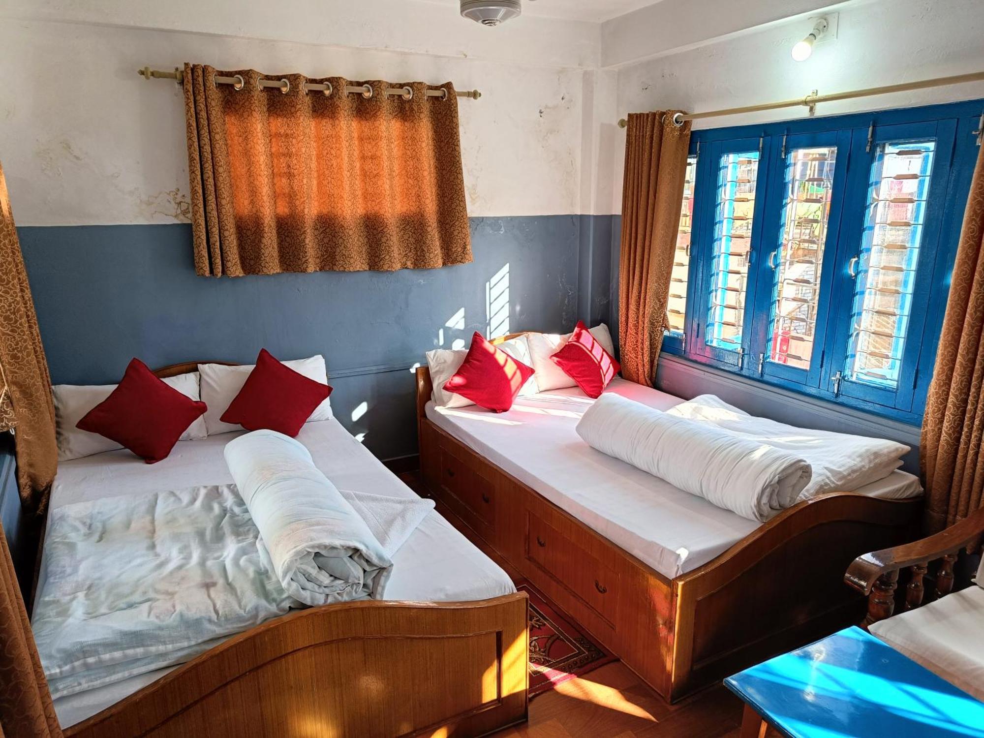 R&R Guest House Pokhara Habitación foto